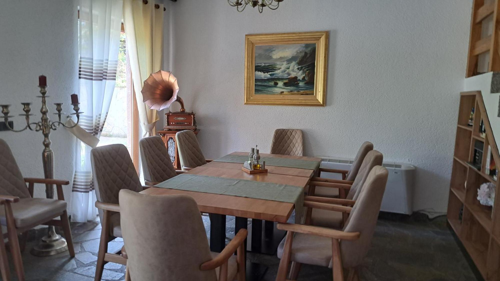 Hotel Margjeka Valbone Eksteriør billede